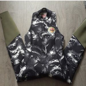 Like New Billabong Surf Capsule Salty Wetsuit XS